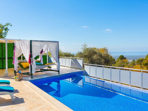  gece  -  Kasım
  | Kalkan İslamlar Jakuzili Muhafazakar Villa: Doğa İçinde, 4 Kişilik